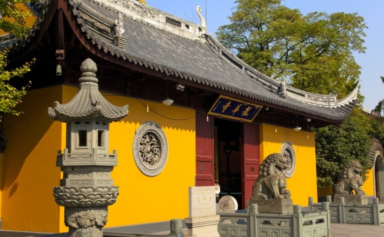 Le Temple du Buddha Jade, Le Jardin Yu et la vieille Ville